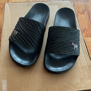 Pre- owned men’s Paul Smith slides